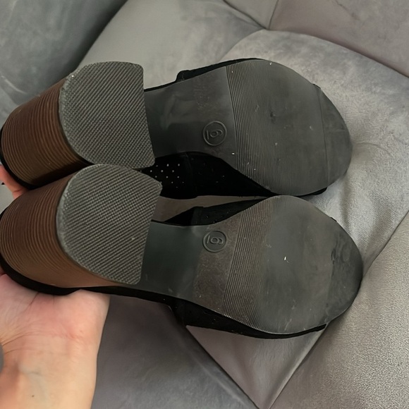 “Universal Thread Block Heels size 6” - Picture 4 of 7